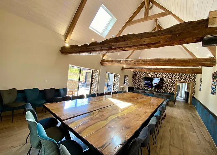 Hébergement de vacances St Vincent Et Diligence 35pers : Jacuzzi, Salle De Jeux *