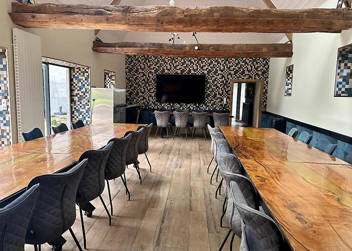 Hébergement de vacances St Vincent Et Diligence 35pers : Jacuzzi, Salle De Jeux