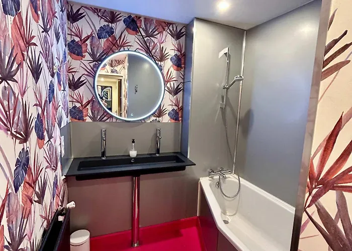 Hébergement de vacances St Vincent Et Diligence 35pers : Jacuzzi, Salle De Jeux