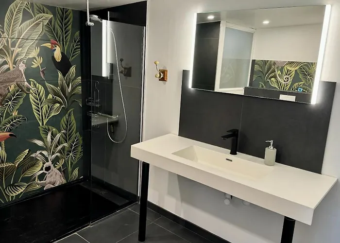 Hébergement de vacances St Vincent Et Diligence 35pers : Jacuzzi, Salle De Jeux Tessy-sur-Vire