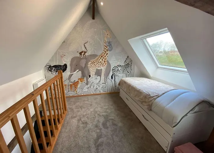 St Vincent Et Diligence 35pers : Jacuzzi, Salle De Jeux Hébergement de vacances *