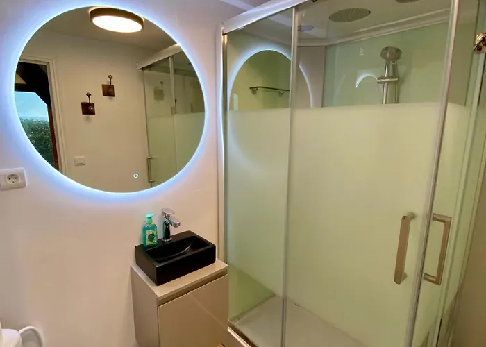 Hébergement de vacances St Vincent Et Diligence 35pers : Jacuzzi, Salle De Jeux *