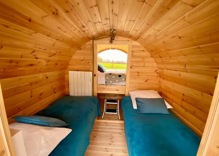 St Vincent Et Diligence 35pers : Jacuzzi, Salle De Jeux *